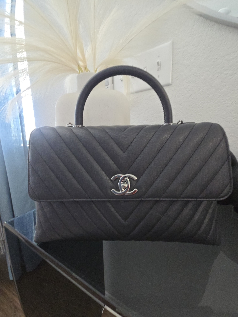 CHANEL Coco Handle Chevron Caviar Bag – Grayish Black - Picture 13 of 17